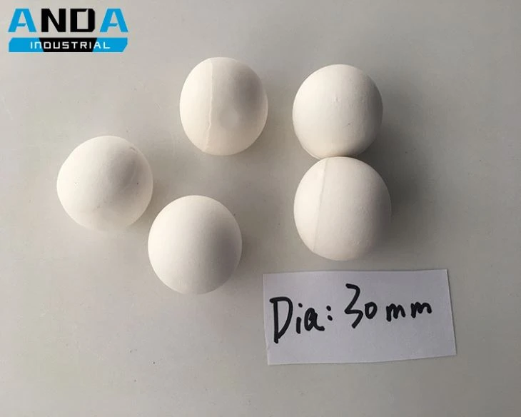 Yuqori alumina seramika to'pi